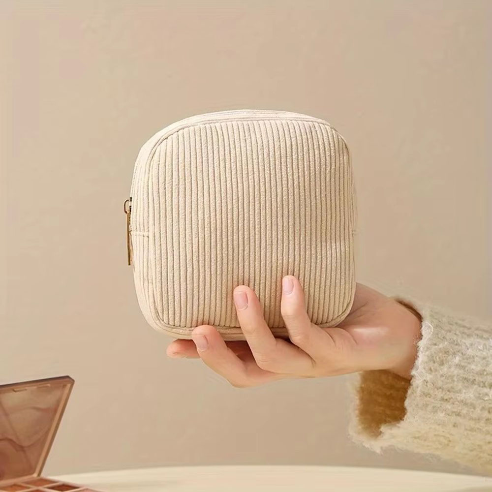 Grote capaciteit maandverbandt - Cosmetic Bags recensie en prijs